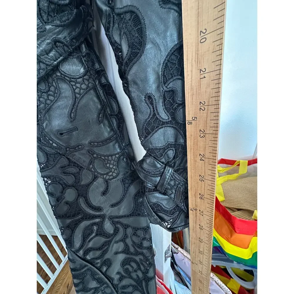 Alexander McQueen Black Leather Lace Belted Trench Coat Made in Italy 14 - Picture 14 of 16